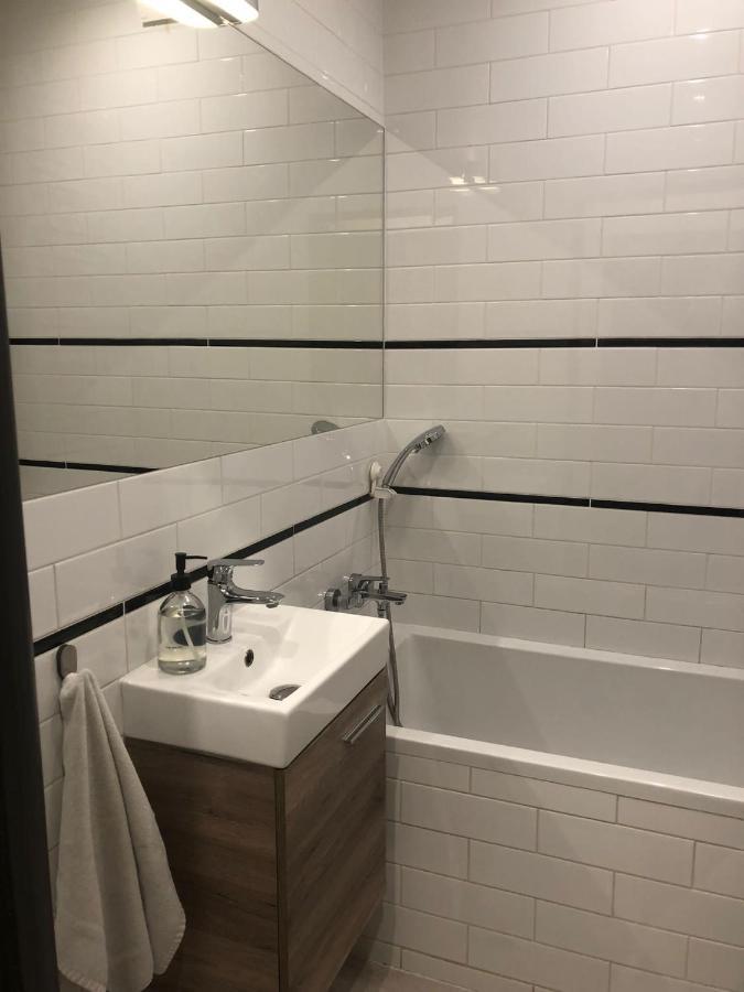 apartament Śródmieście 1 sypialnia oraz 1 salon Wałbrzych Zewnętrze zdjęcie