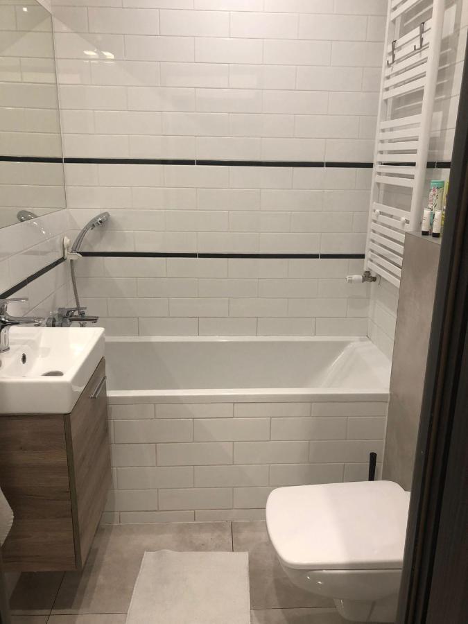 apartament Śródmieście 1 sypialnia oraz 1 salon Wałbrzych Zewnętrze zdjęcie